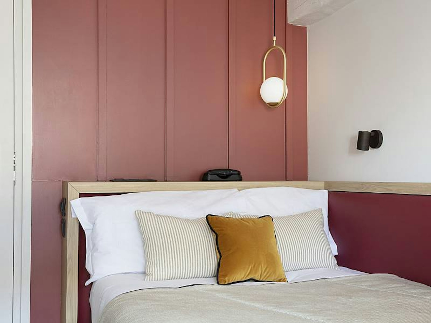 Hotel Bastille Speria 17/48