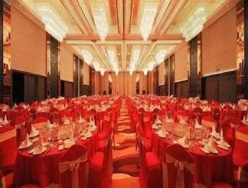 Howard Johnson by Wyndham Puhui Plaza Chongqing 6/7