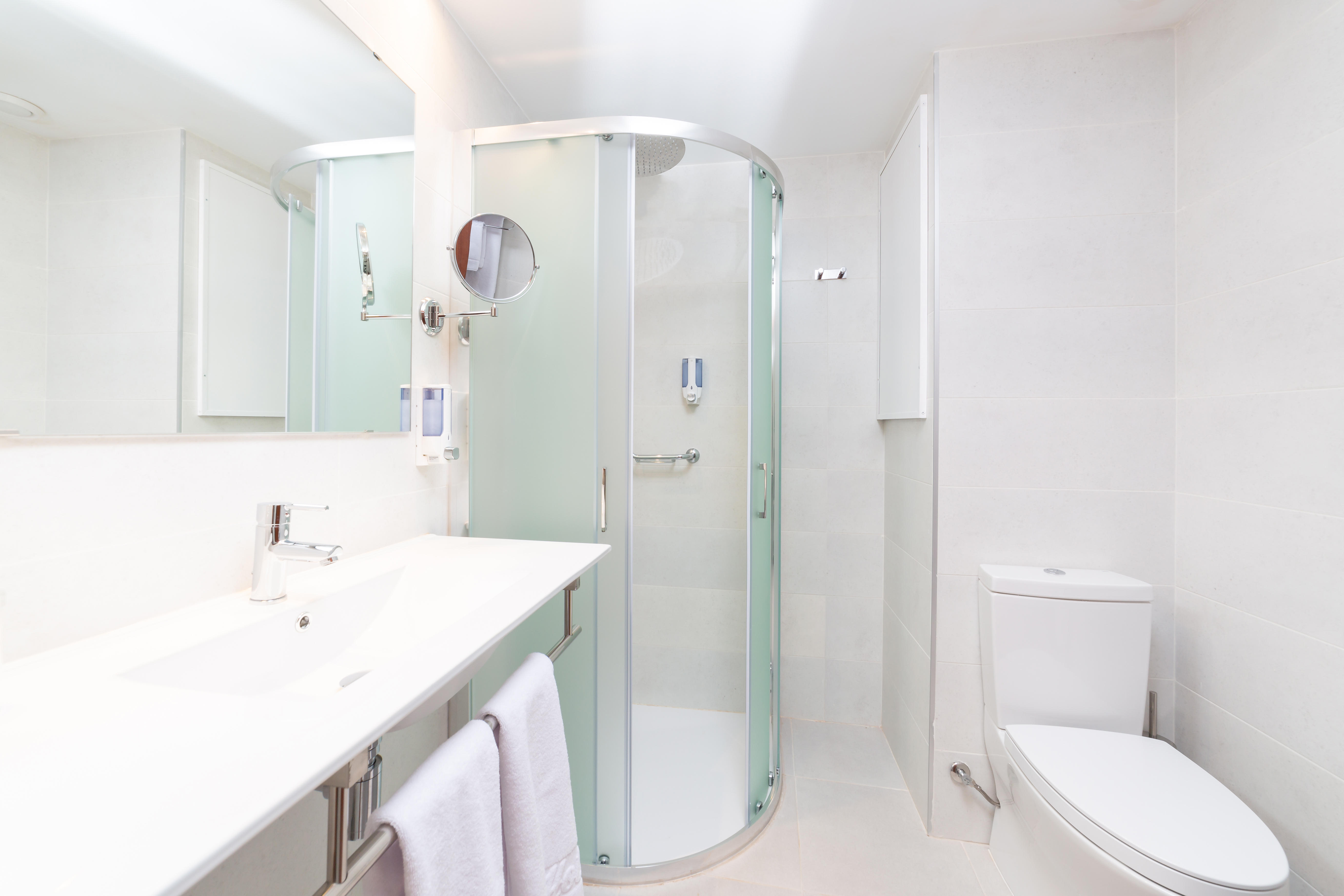 Sky Senses Hotel 49/50