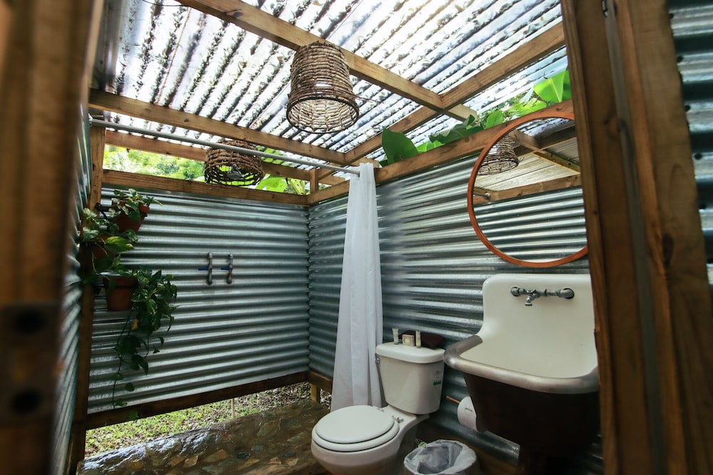 Hacienda Tres Casitas 49/50