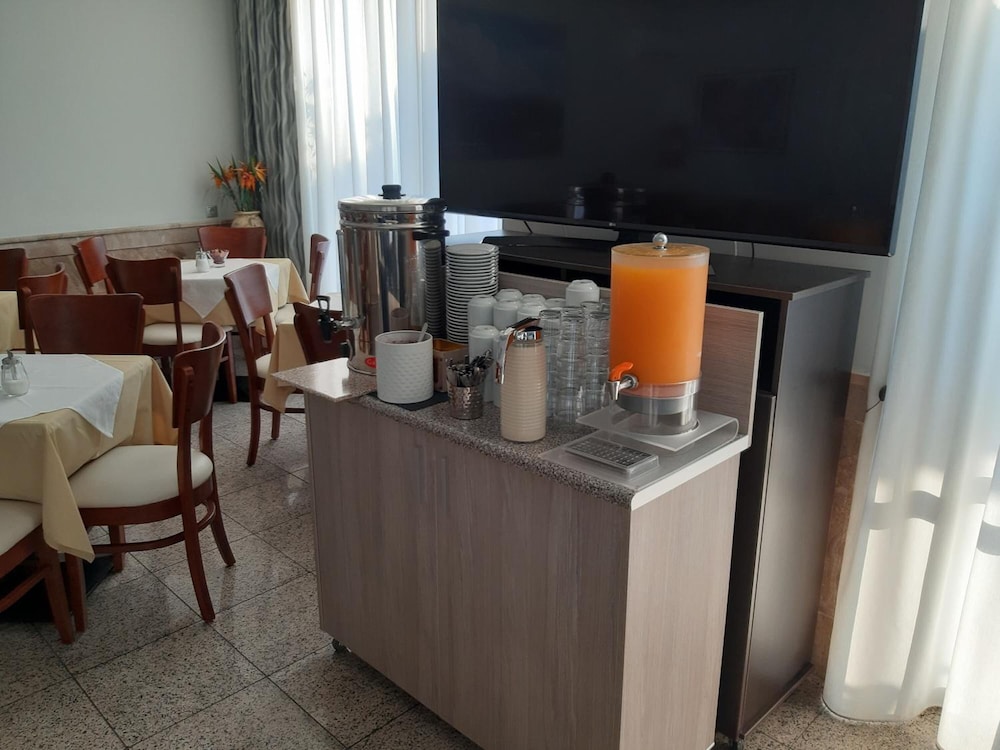 Paritsa Hotel 20/30