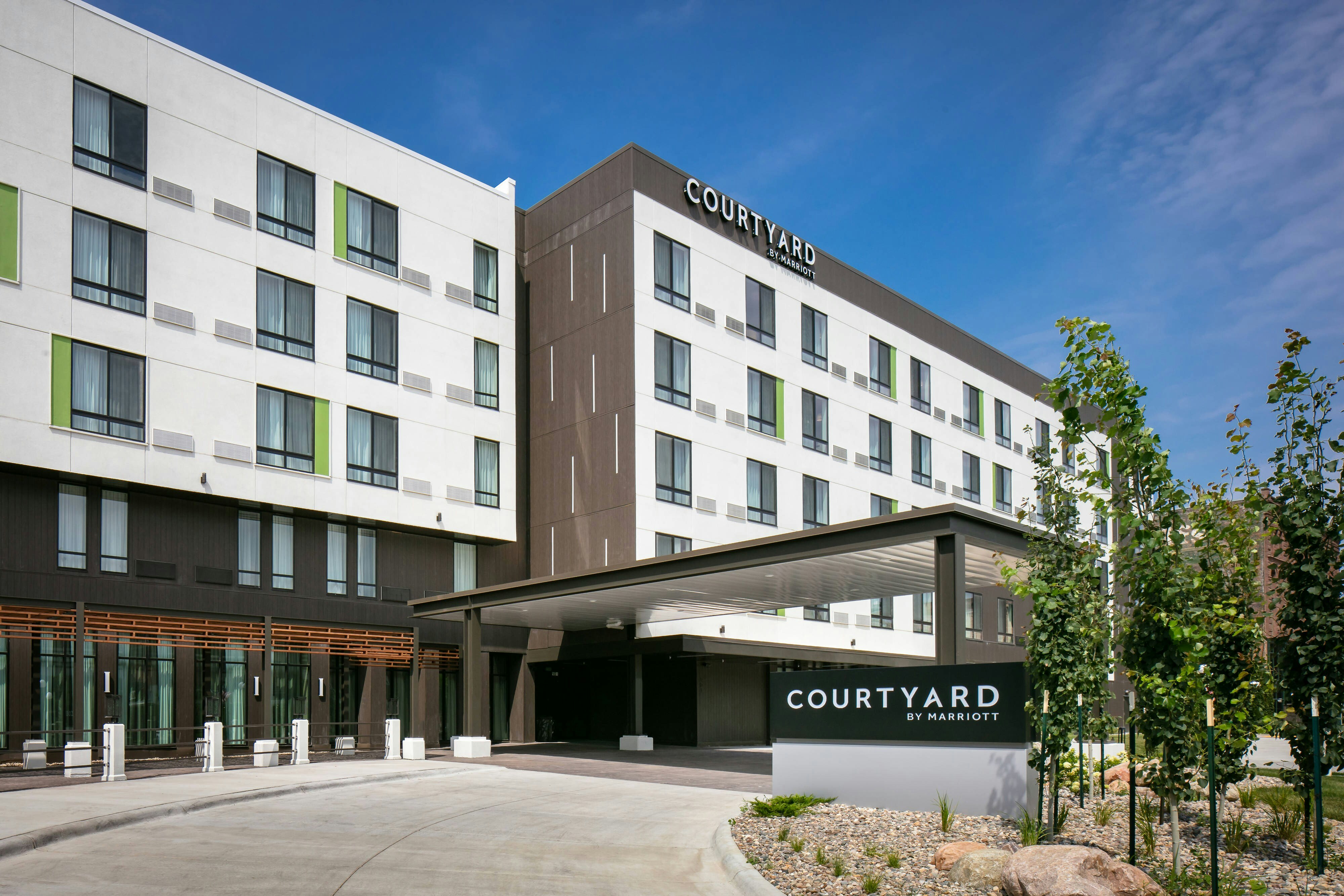 Courtyard by Marriott Sioux City Downtown/Convention Cente 6/53