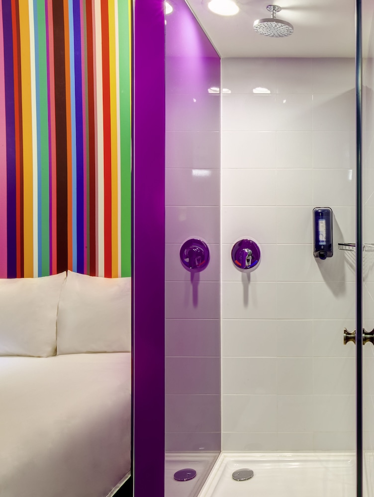 Ibis Styles Mexico Reforma 22/40