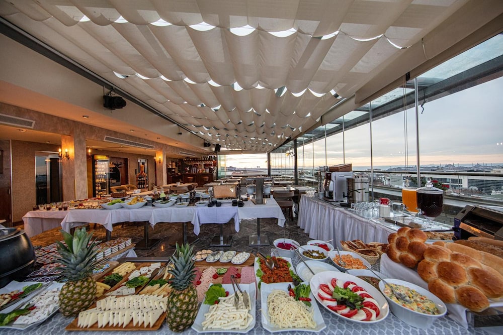 Pera Center Hotel 44/50