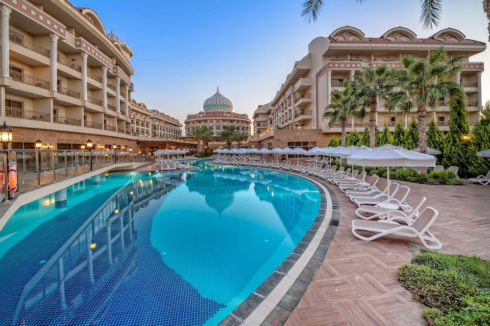 Kirman Hotels Belazur Resort and Spa in BELEK