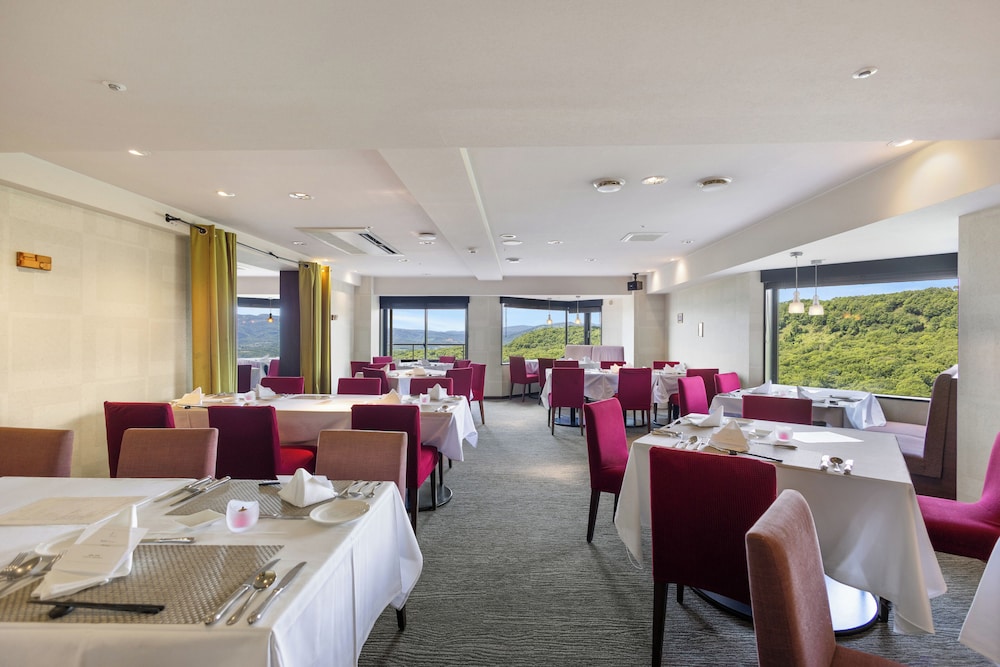 One Niseko Resort Towers 58/72