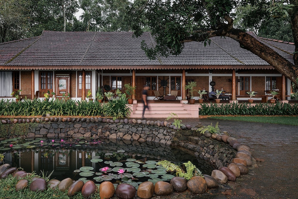 BluSalzz Escapade - Muhamma, Alleppey - Kerala by ZUZU 41/45