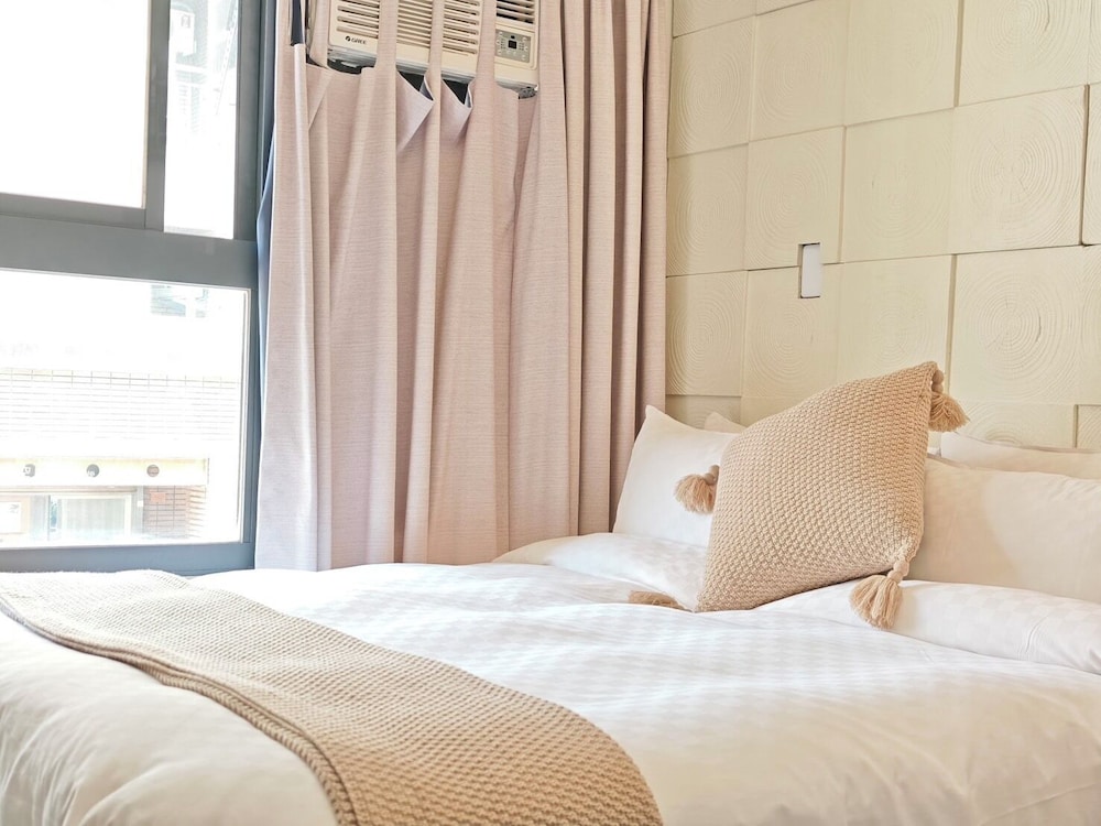 Mei Hsiao Yuen Hostel 16/49
