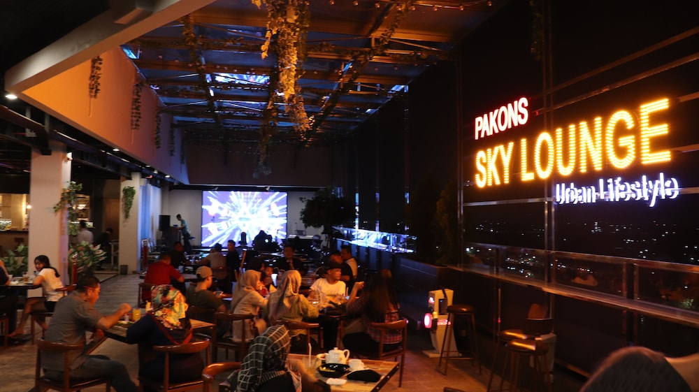 Pakons Prime Hotel 48/60