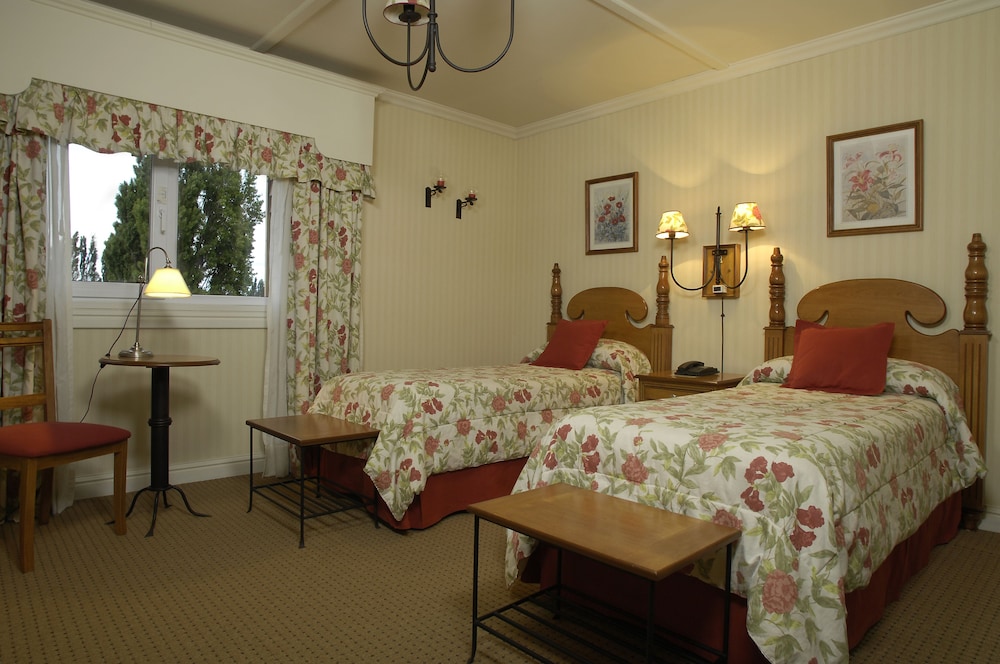 Quijote Hotel 11/50