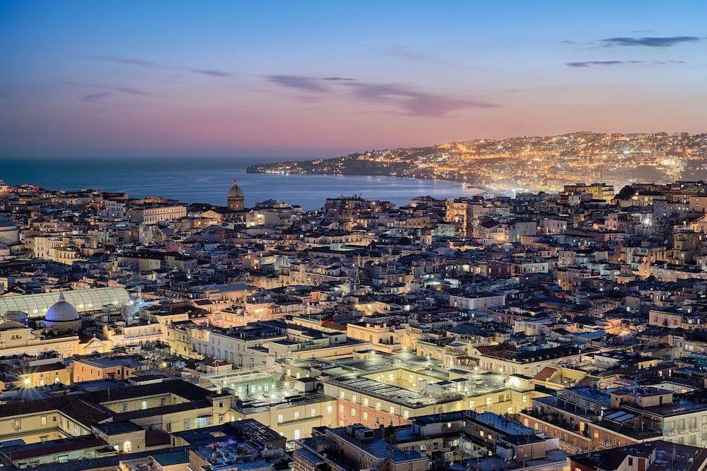 NH Napoli Panorama 42/50