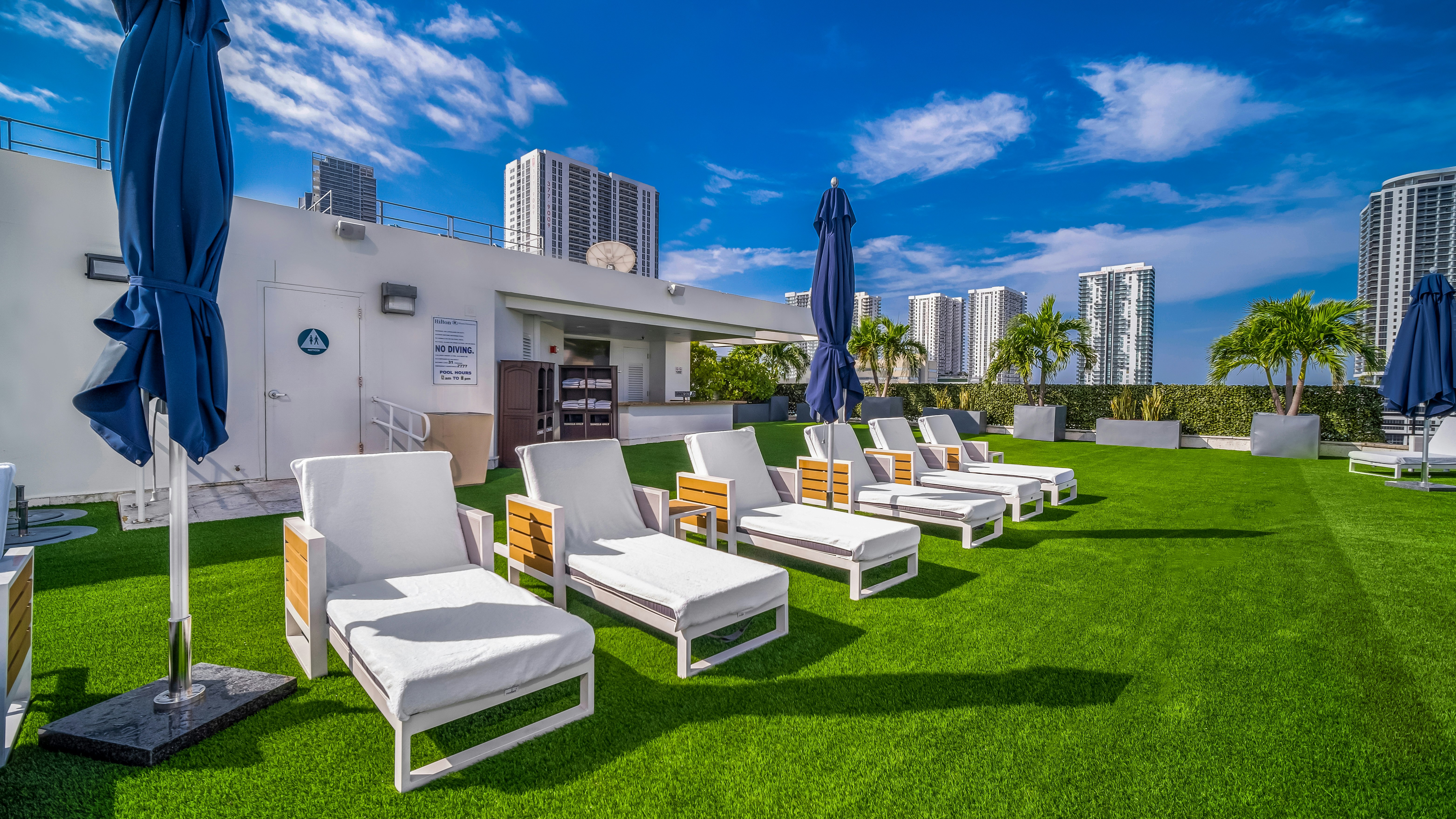 Hilton Miami Downtown 55/55