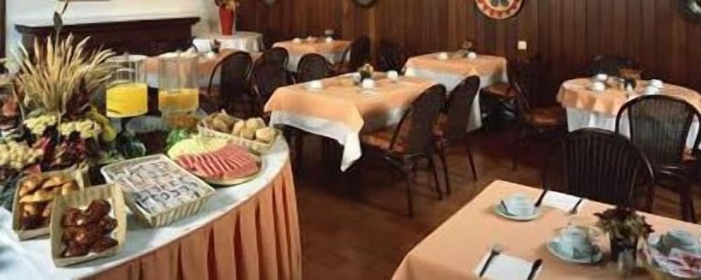 Hotel Apartamento Do Golfe 34/50