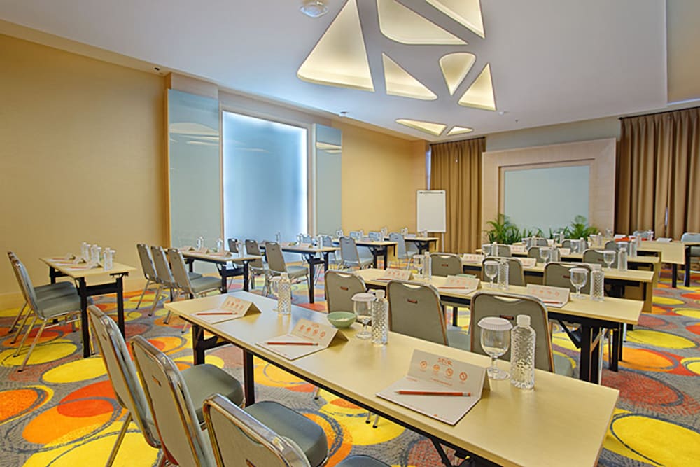 Harris Hotel And Conventions Ciumbuleuit 37/45