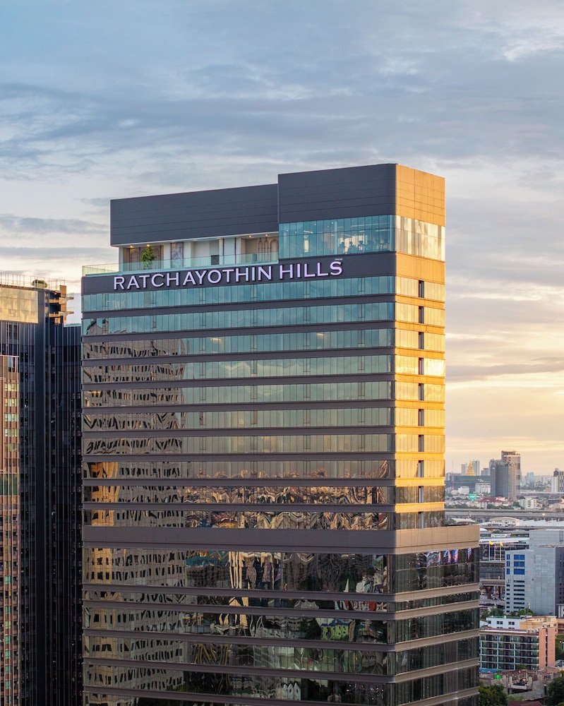 The Quarter Ratchayothin by UHG in BANGKOK