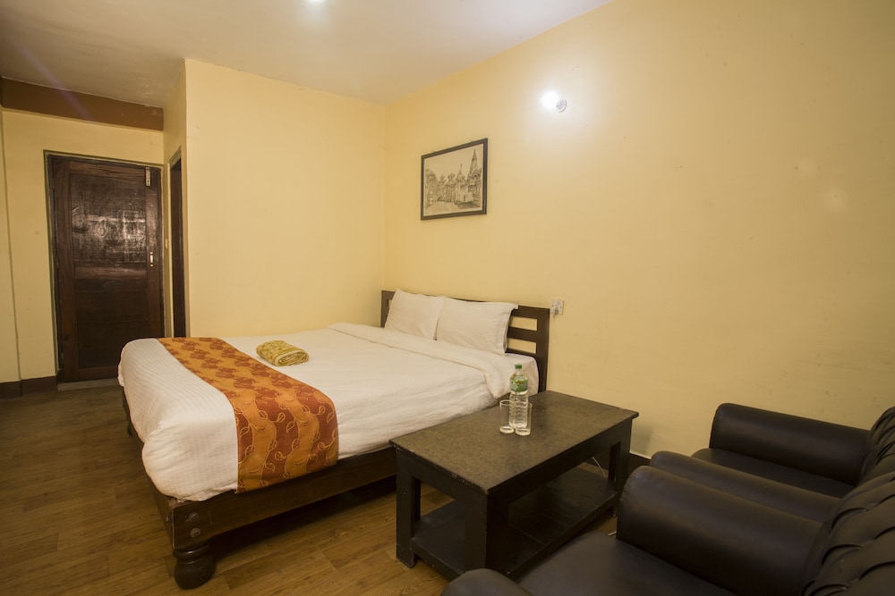 Langtang View Nagarkot Bed Breakfast 14/37
