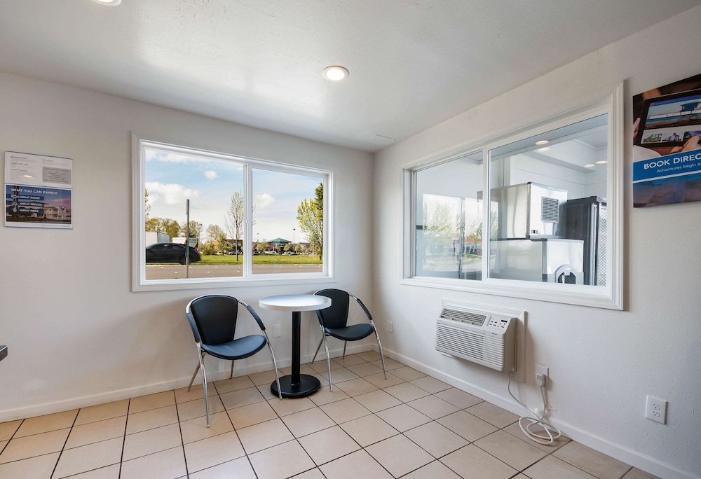 Motel6 Burlington, WA 45/45