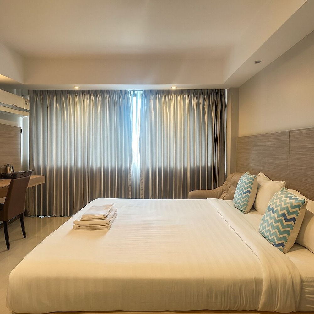 Avana Laemchabang Hotel 15/57