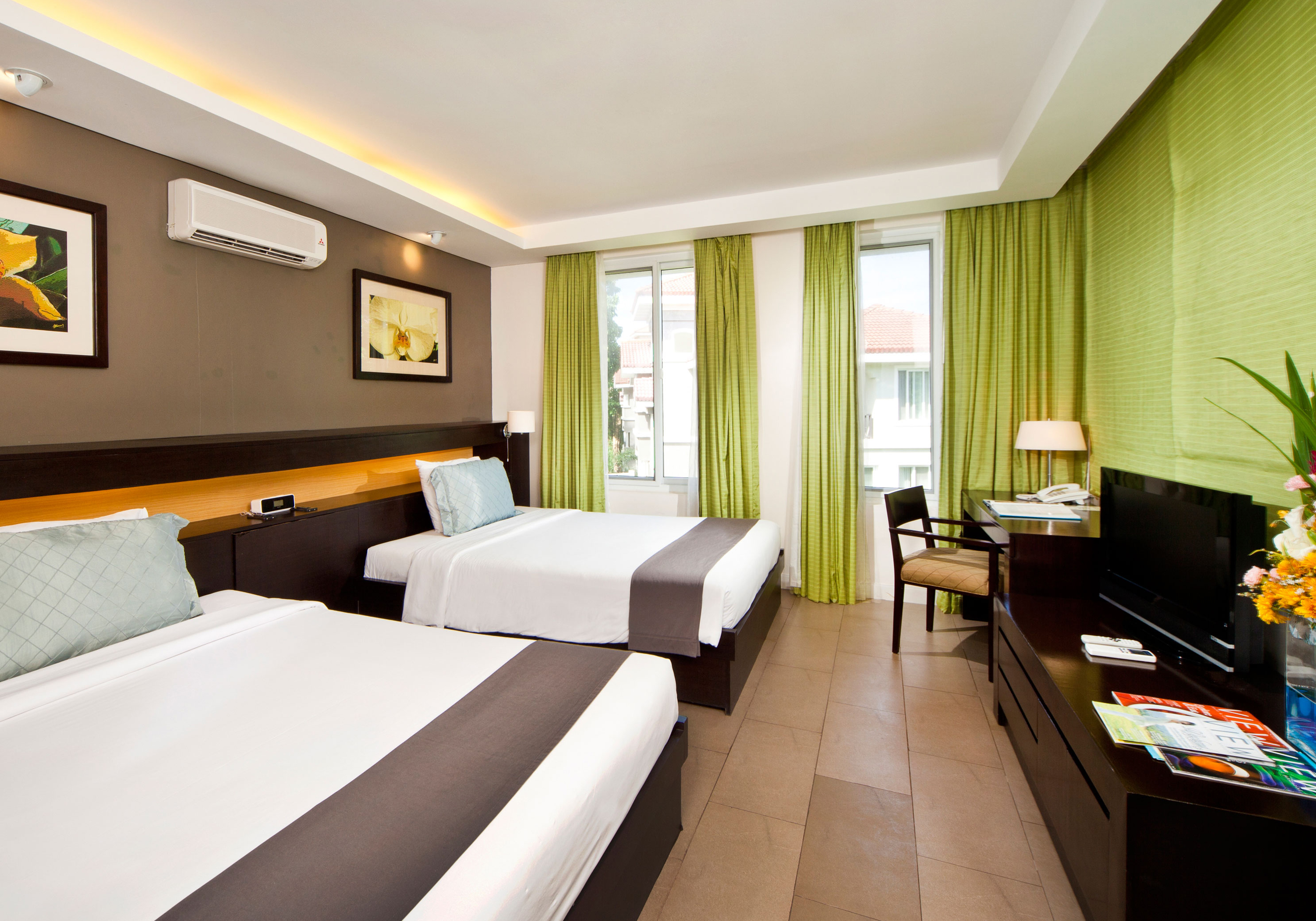 Junior Suite.، Fairways And Bluewater Newcoast Boracay 3/4