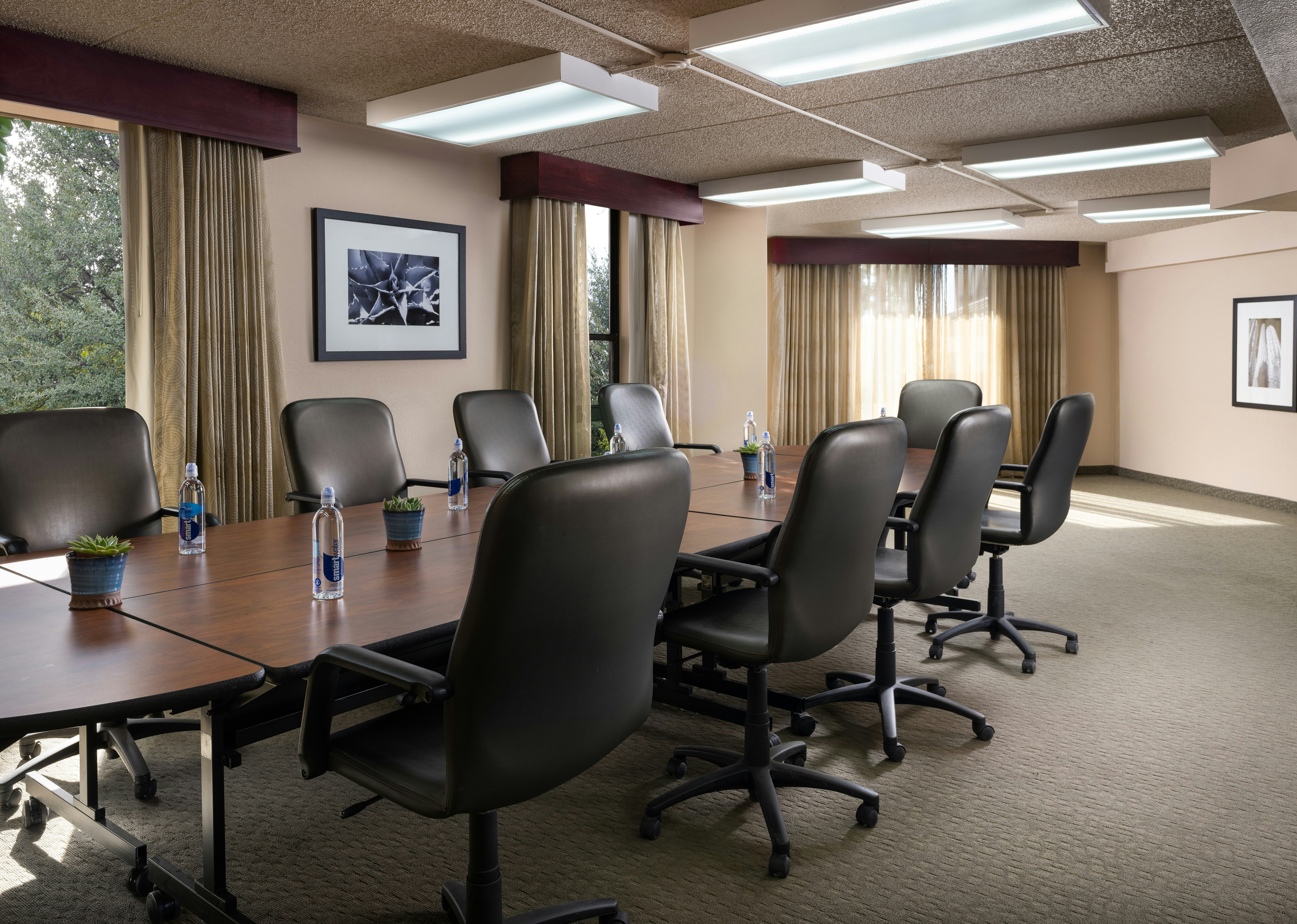 Embassy Suites by Hilton Tucson East 42/48