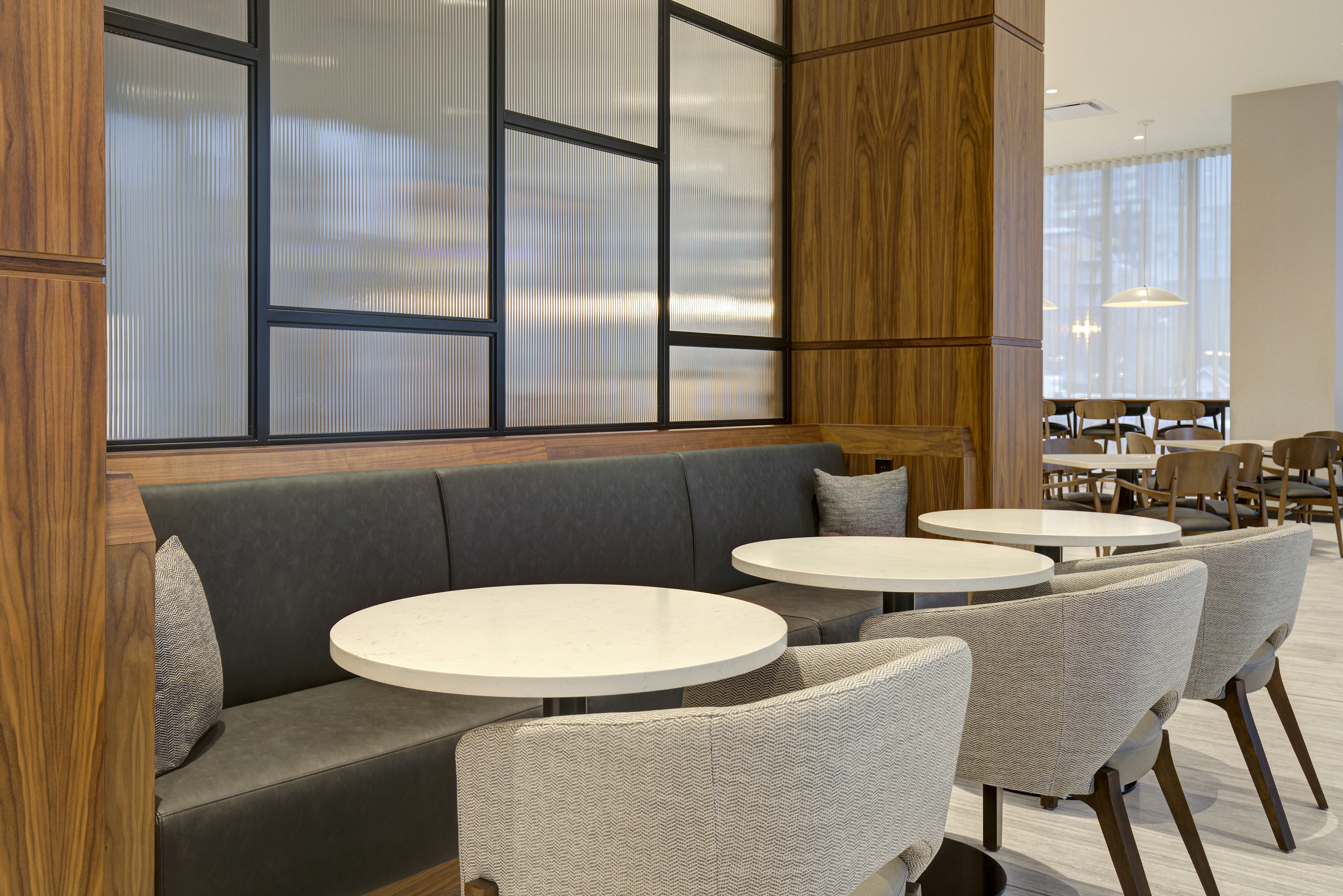 Hampton Inn by Hilton Montreal Downtown 28/44