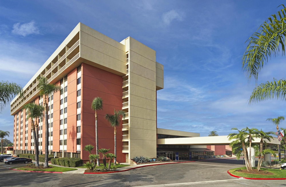 Ontario Airport Hotel And Conference Center 53/61