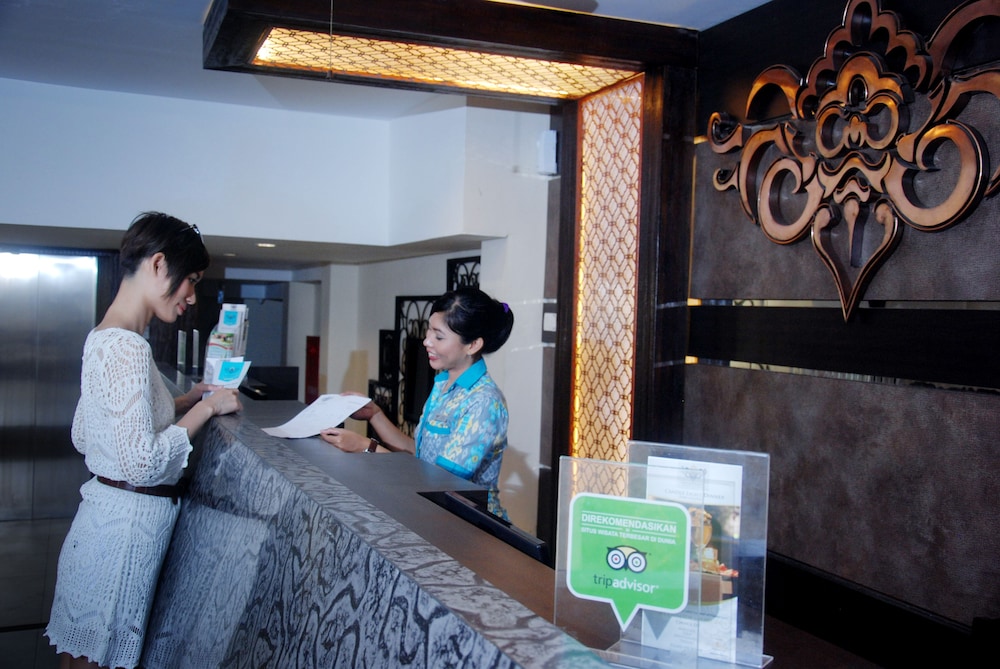 Grand Barong Resort 8/50