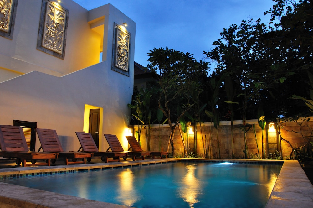 Sari Villa Sanur Beach 35/39