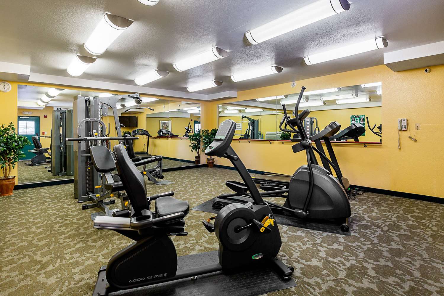 Hyatt Select Galveston Beachfront 25/43