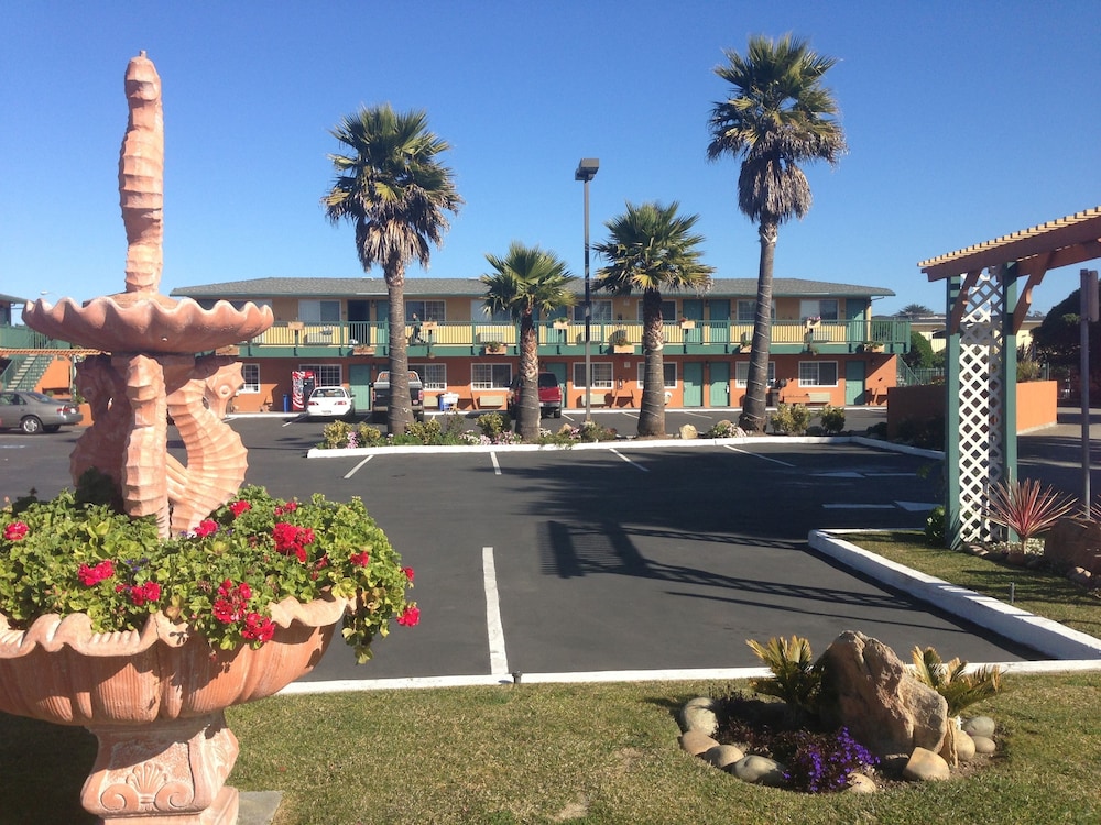Sand Castle Inn 13/59
