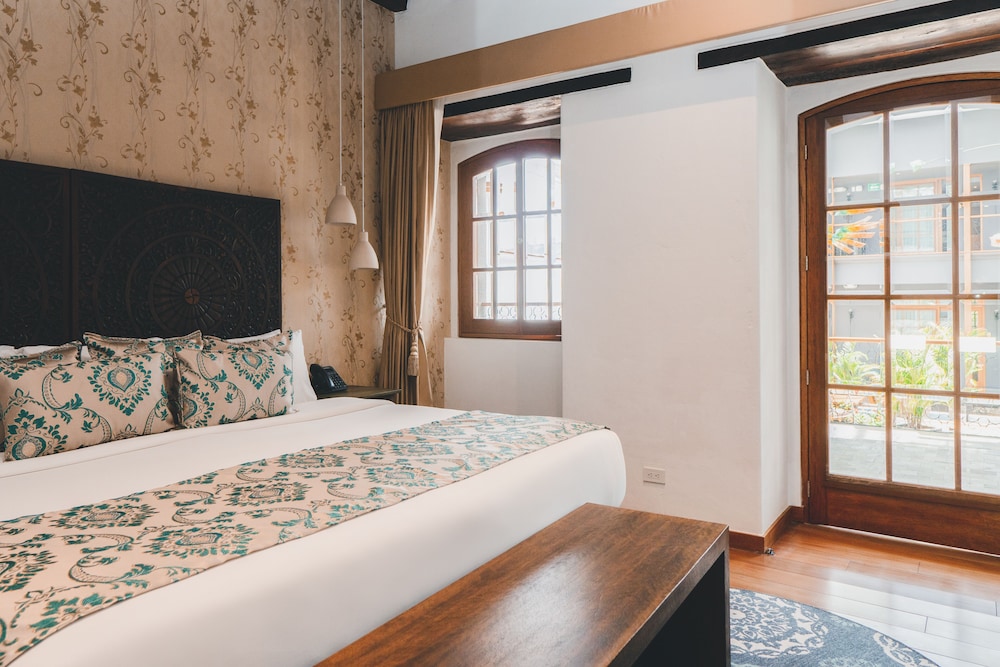 Hotel Mama Cuchara 24/75