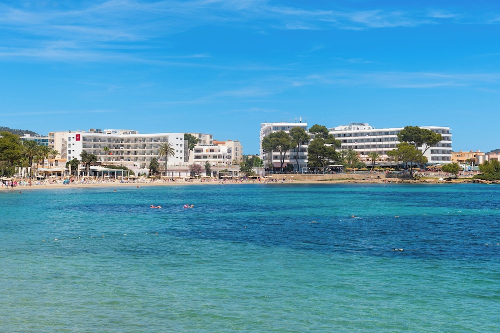 Leonardo Royal Ibiza Santa Eulalia 44/50