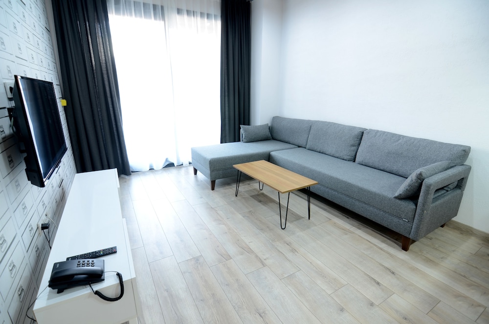 Coordinat Suites 42/65