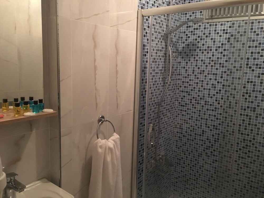 Levo Suites Macka 6/33