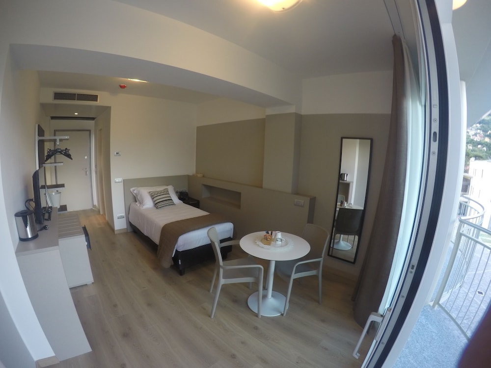 Hotel Vischi 21/50