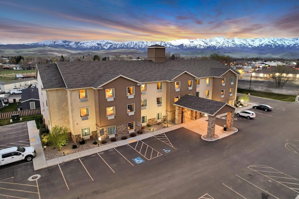 Comfort Inn & Suites Morgan - South Ogden 2/63