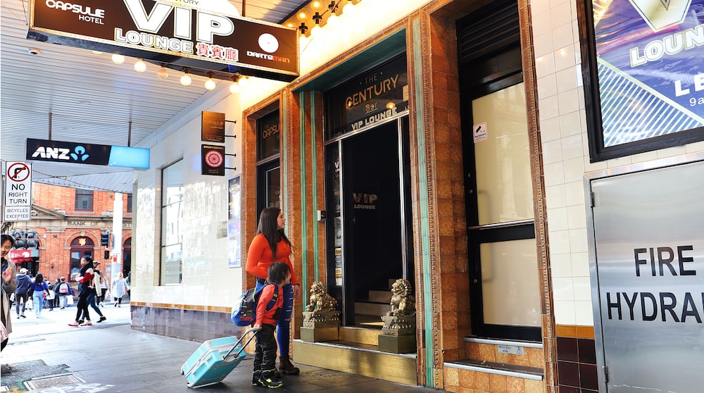 The Capsule Hotel 3/30