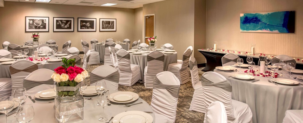 Doubletree By Hilton Chicago Schaumburg 32/45