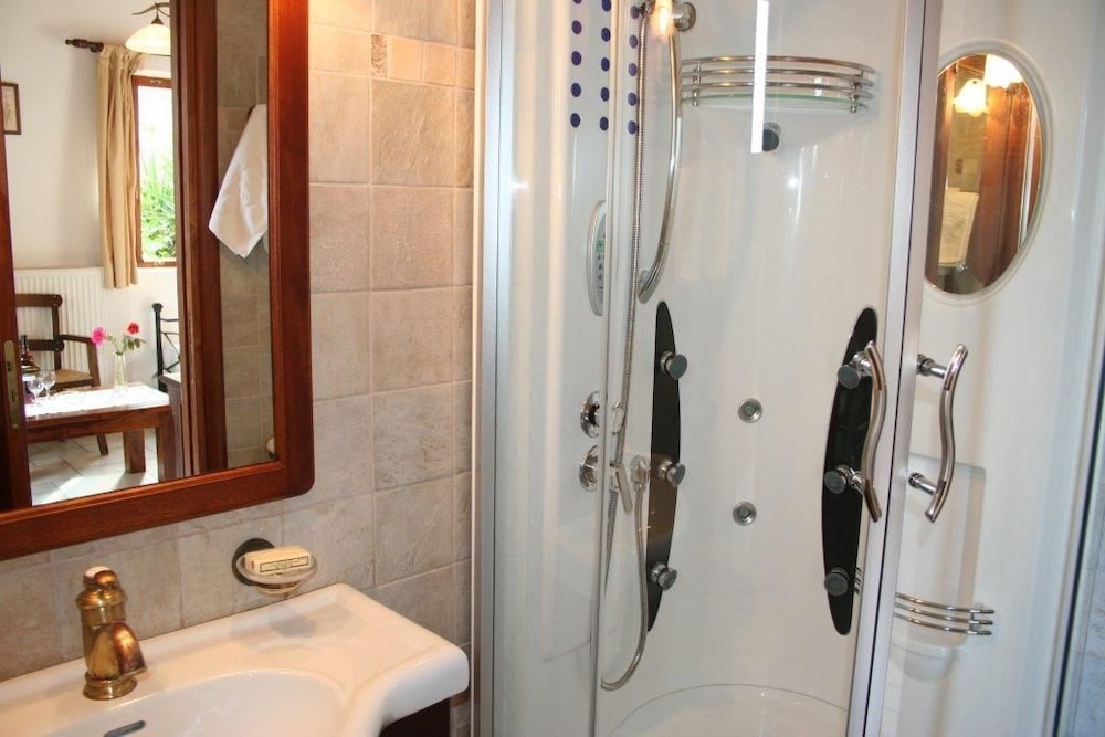 Limeni Village Hotel 37/37