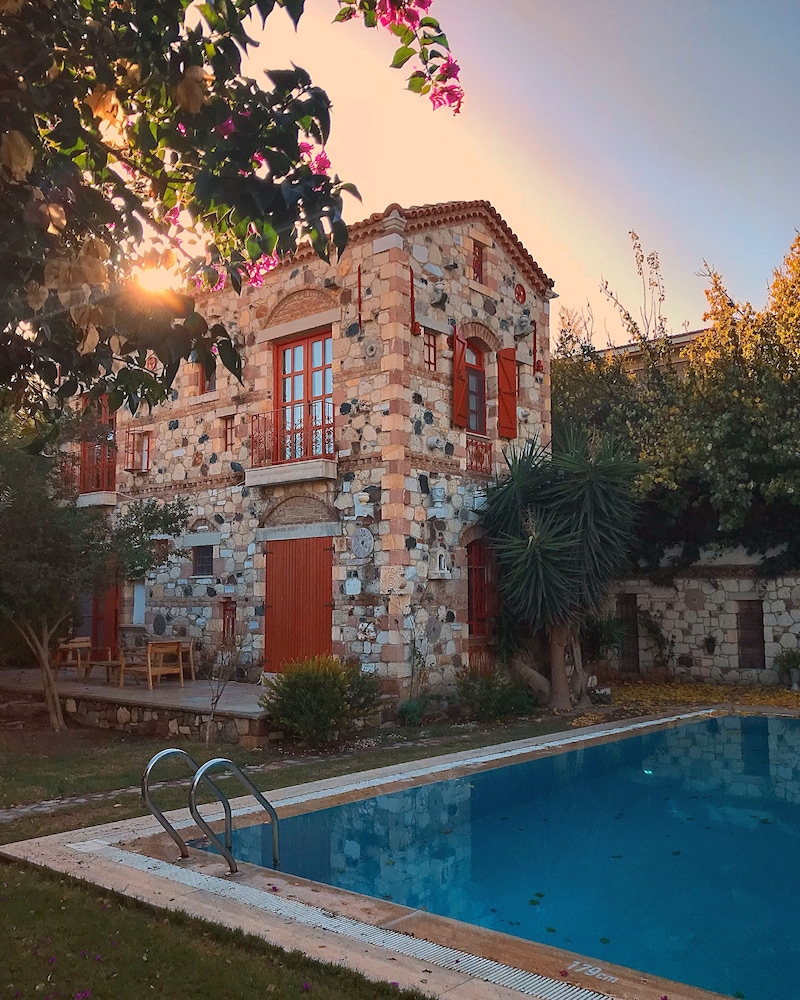 Alacati Zeytin Konak Hotel 7/50