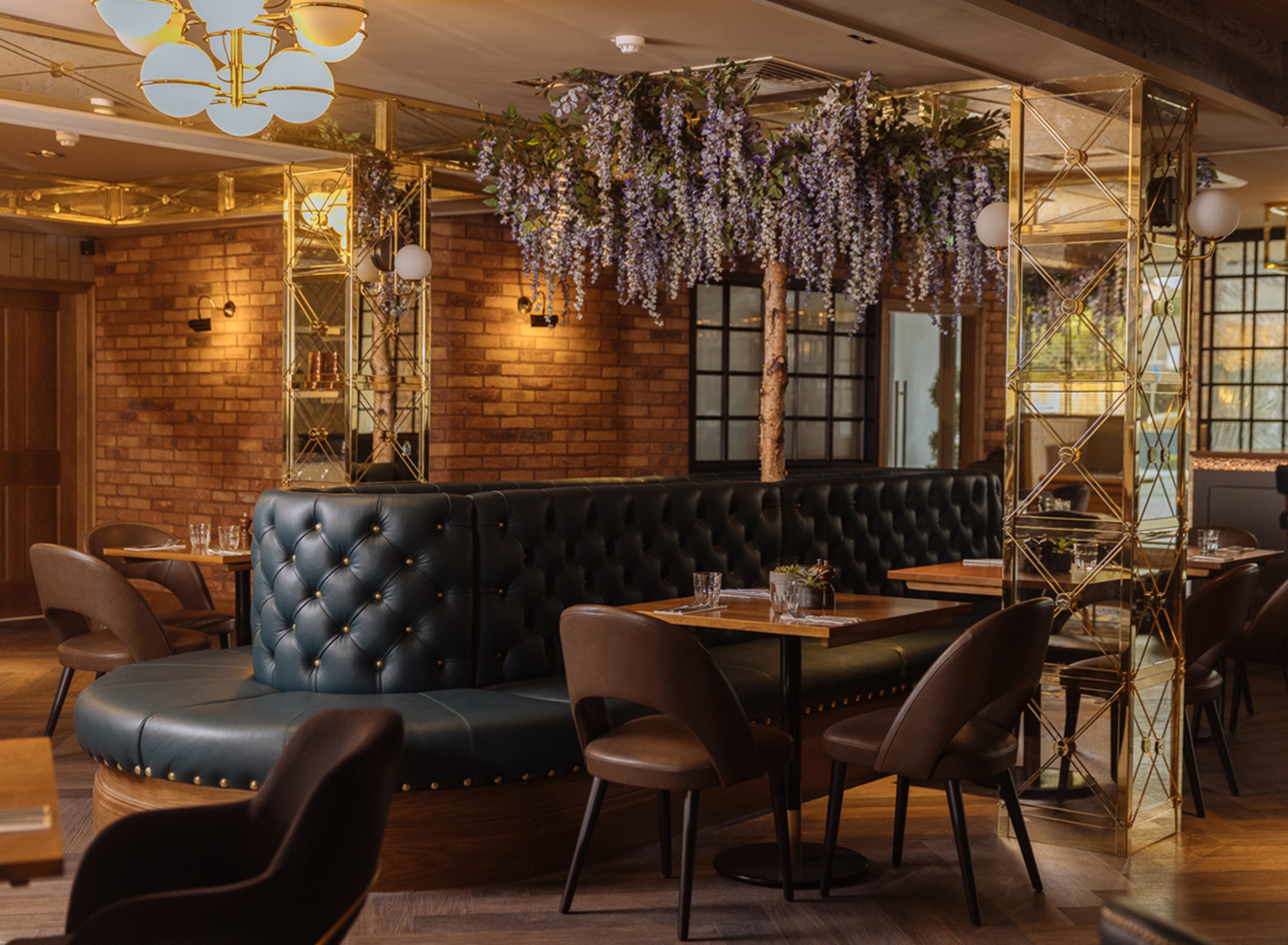 Redhurst Hotel 39/62