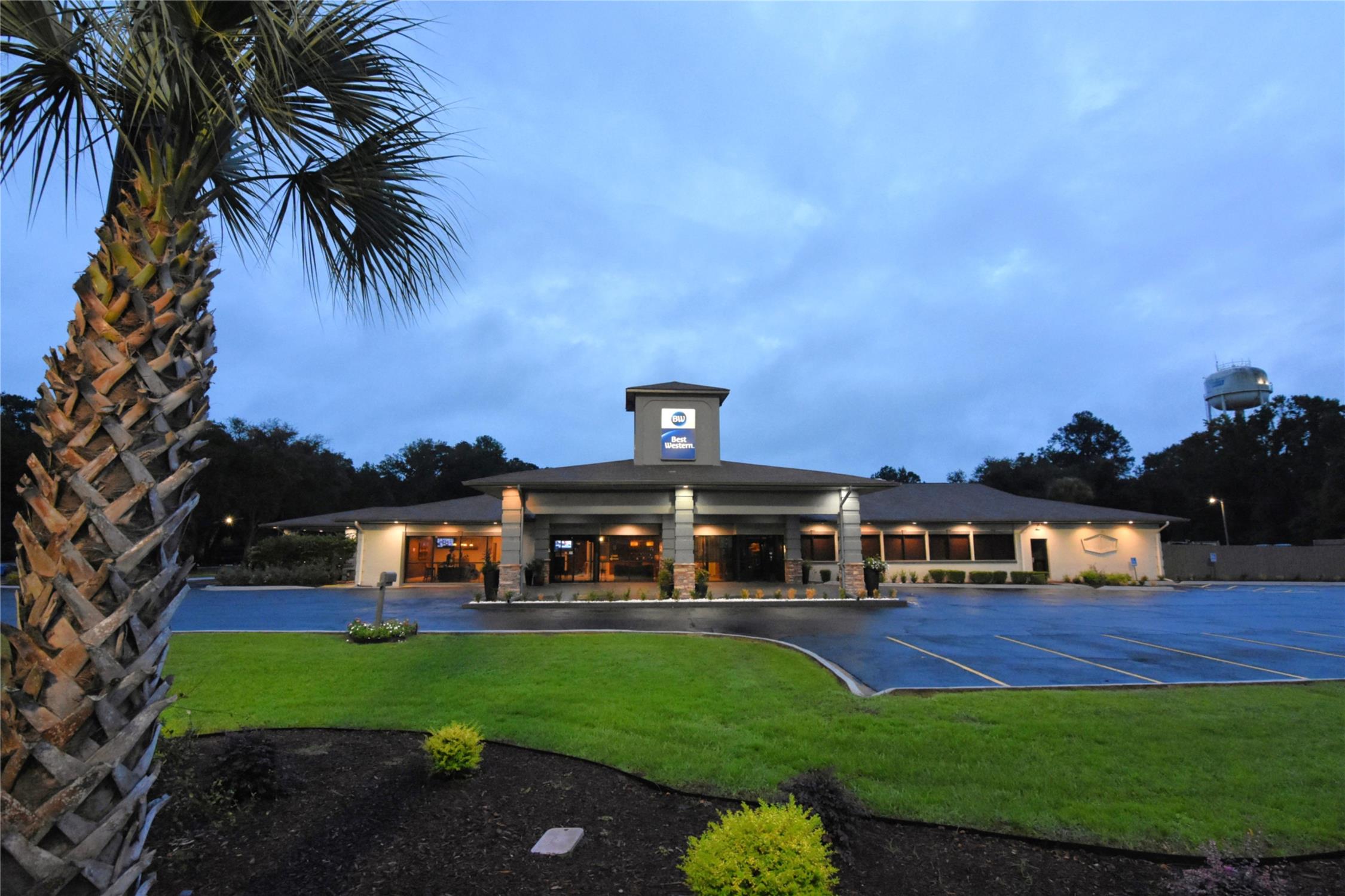 Best Western Point South 53/54