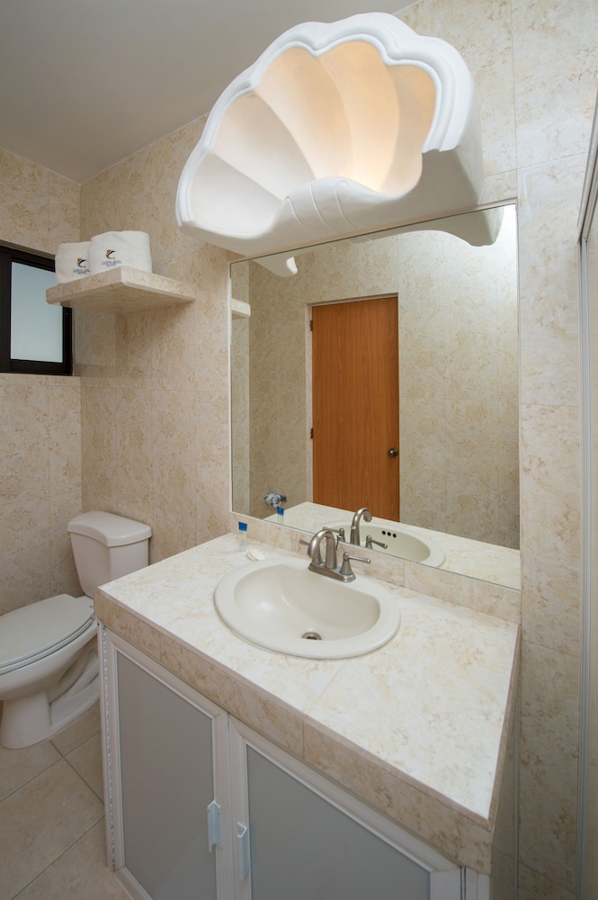 Hotel Costa Azul 40/57