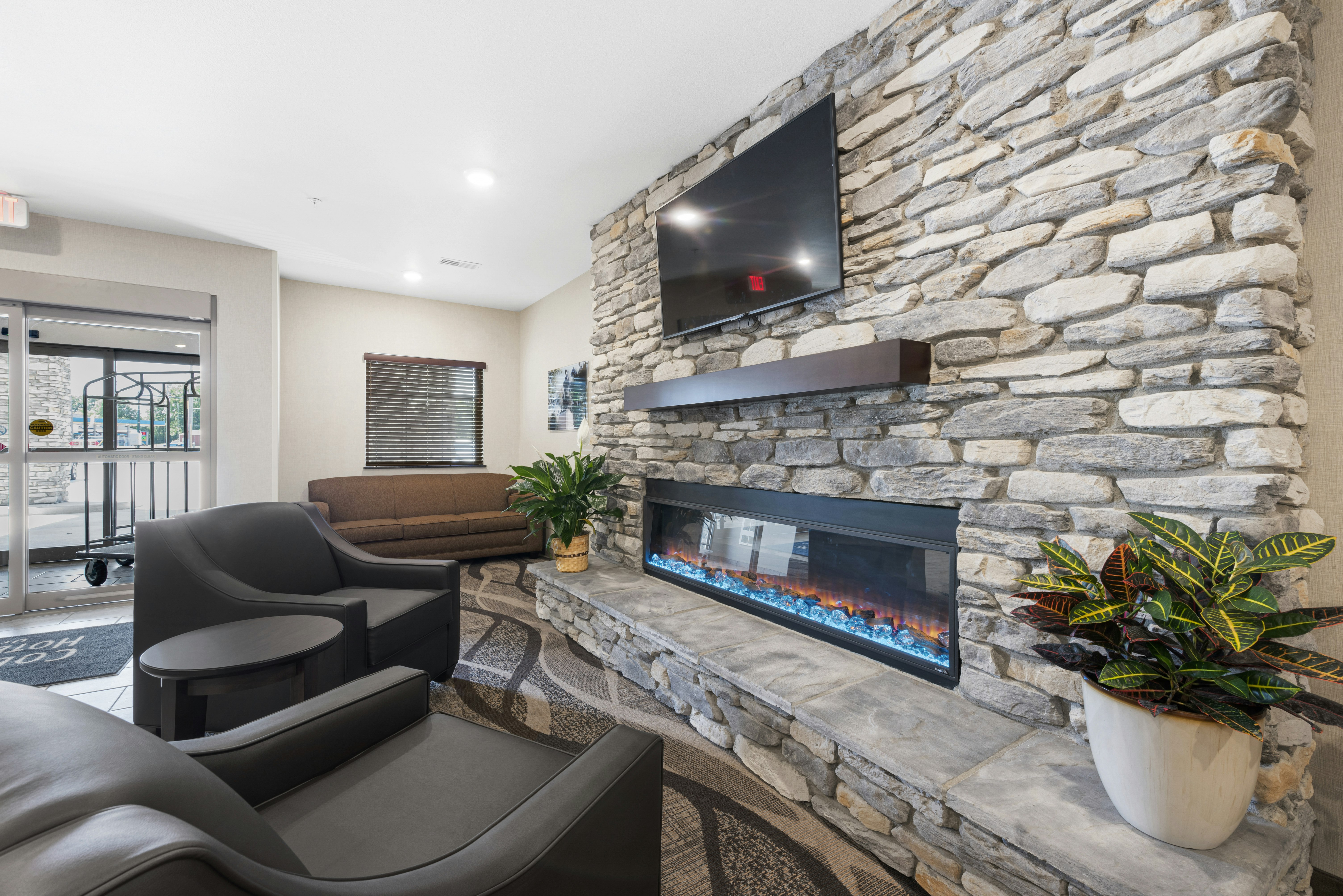 Cobblestone Hotel & Suites - Urbana 47/69