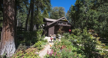 Harmony Ridge Lodge 3/35