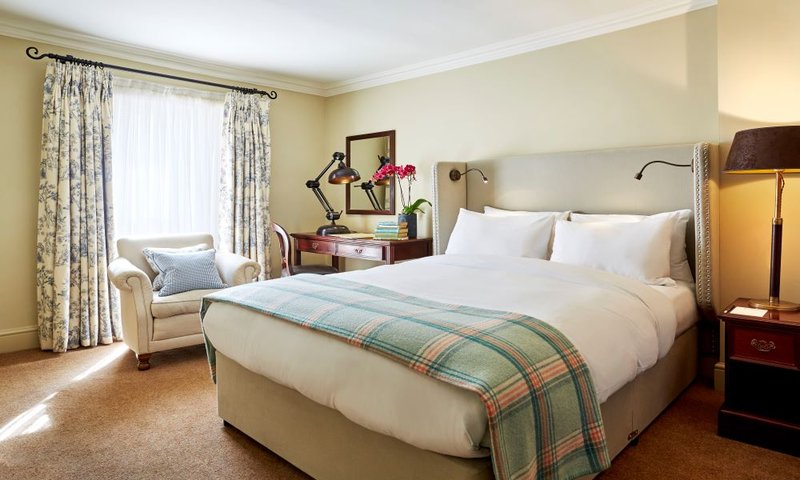 The Angel Hotel, Abergavenny 11/38