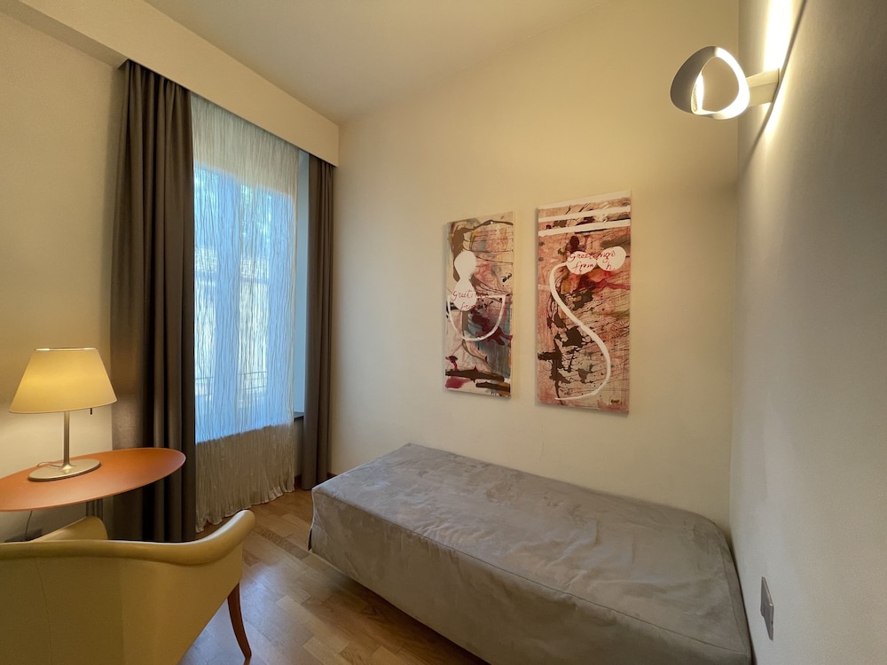 Hotel Annunziata 19/77