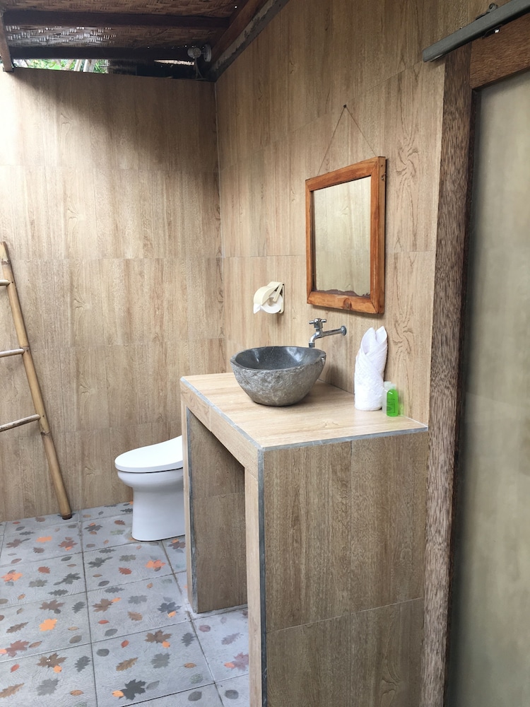 Bintang Bungalow 30/61