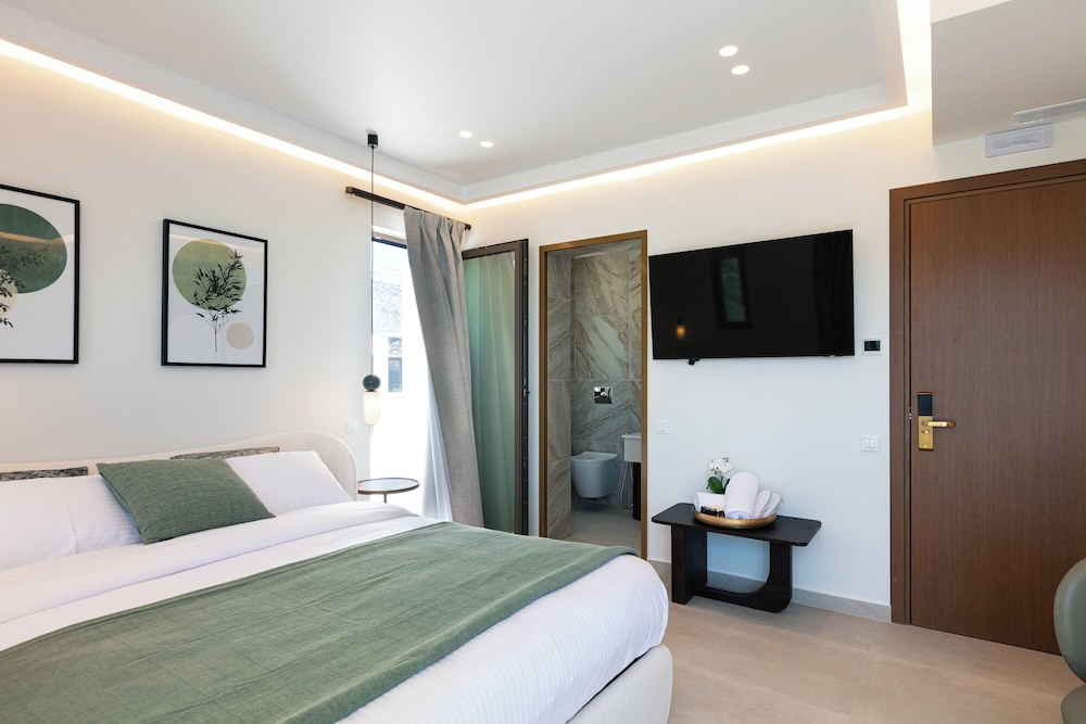 Naiades Beach Hotel – Adults Only 93/132