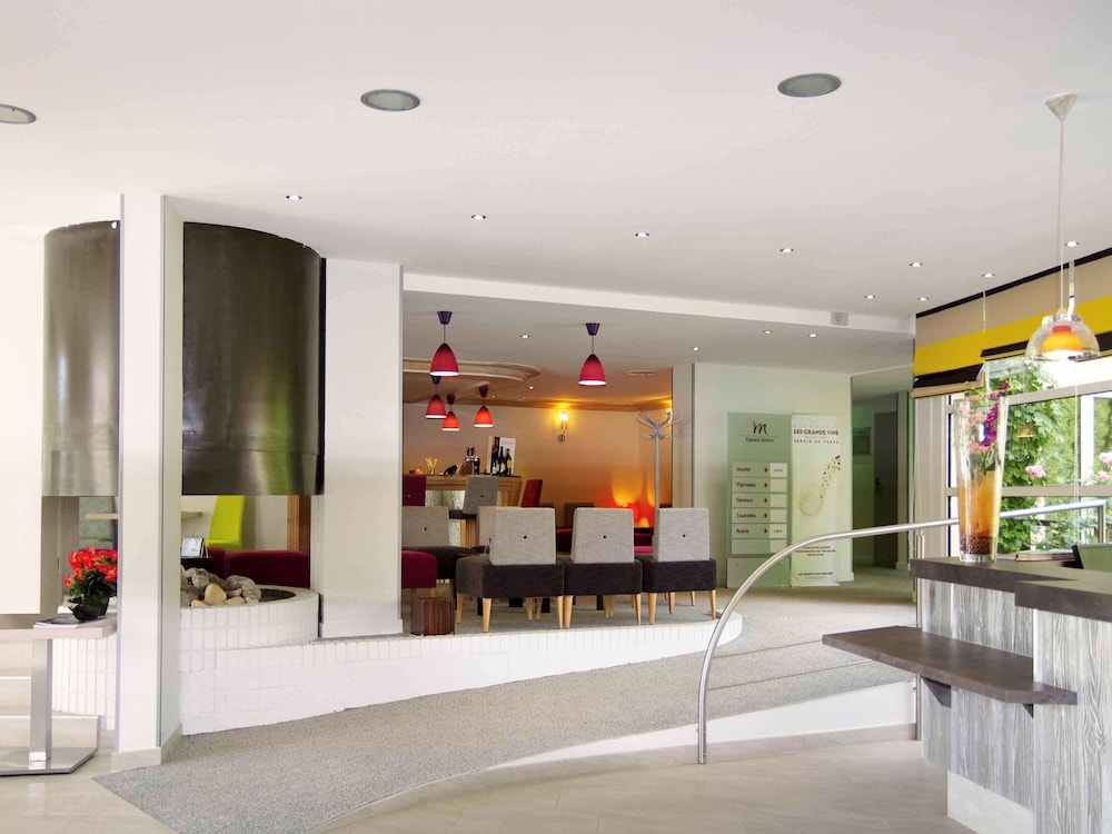 Mercure Annecy Sud 12/70